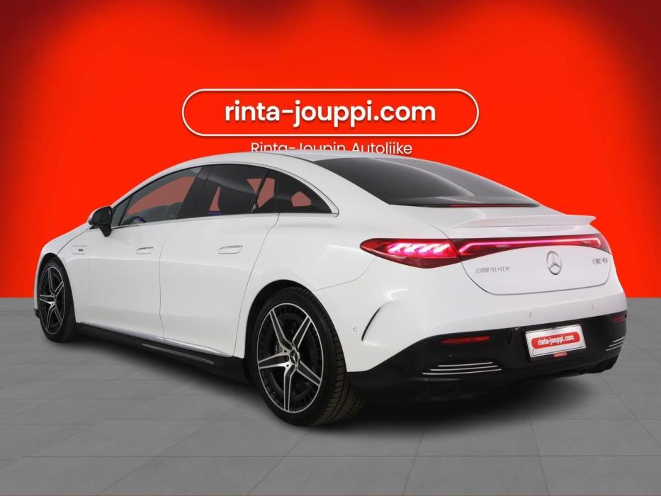 MERCEDES-BENZ EQE 2024