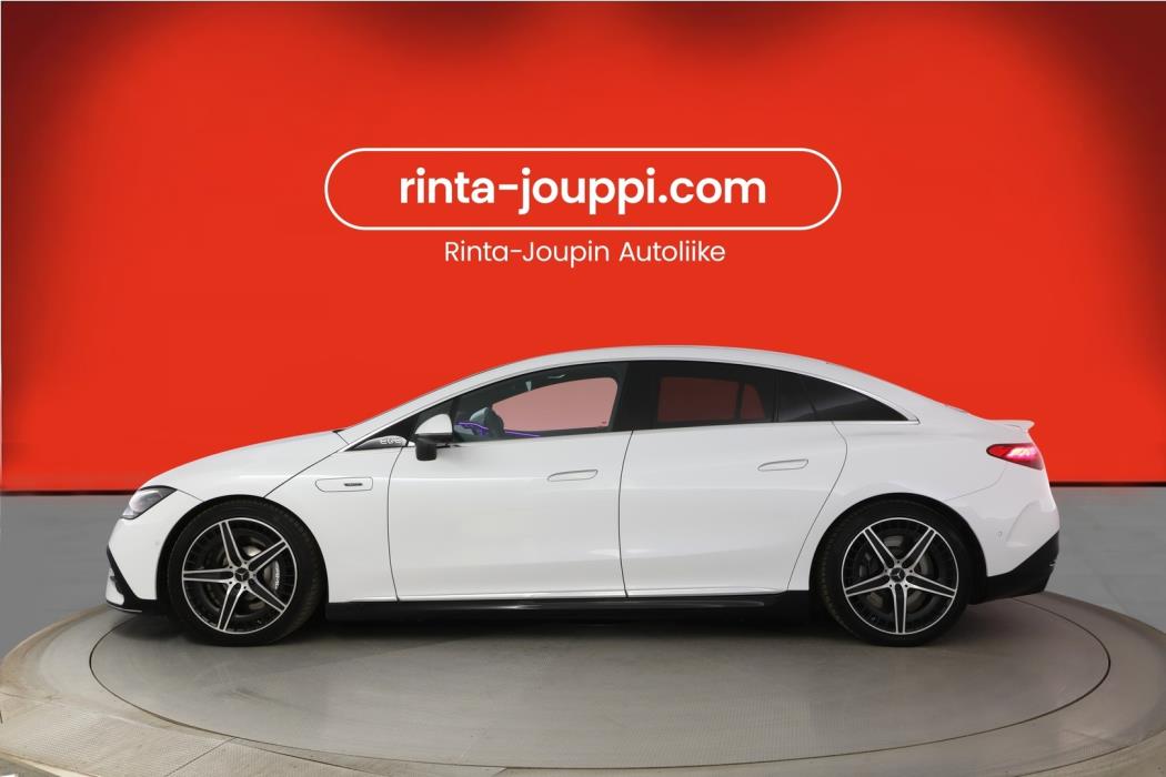 MERCEDES-BENZ EQE 2024