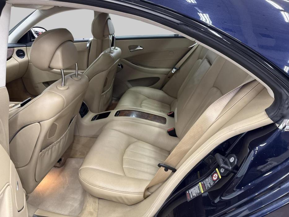 MERCEDES-BENZ CLS 2005