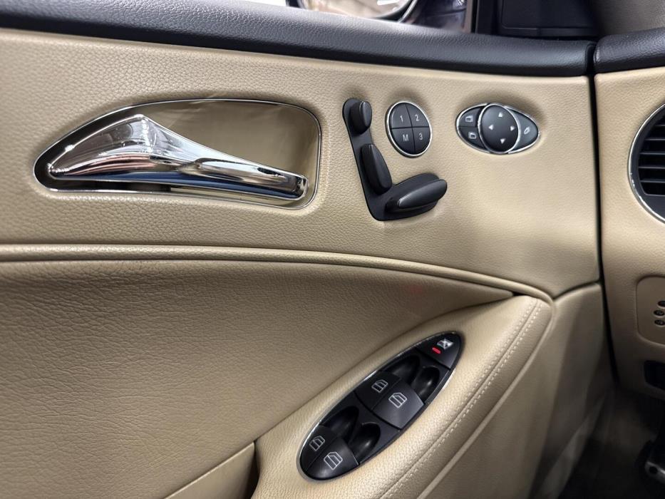 MERCEDES-BENZ CLS 2005