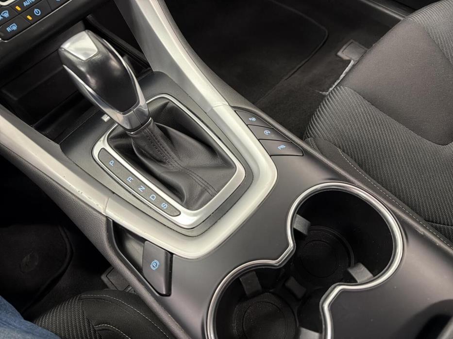 FORD Mondeo 2019