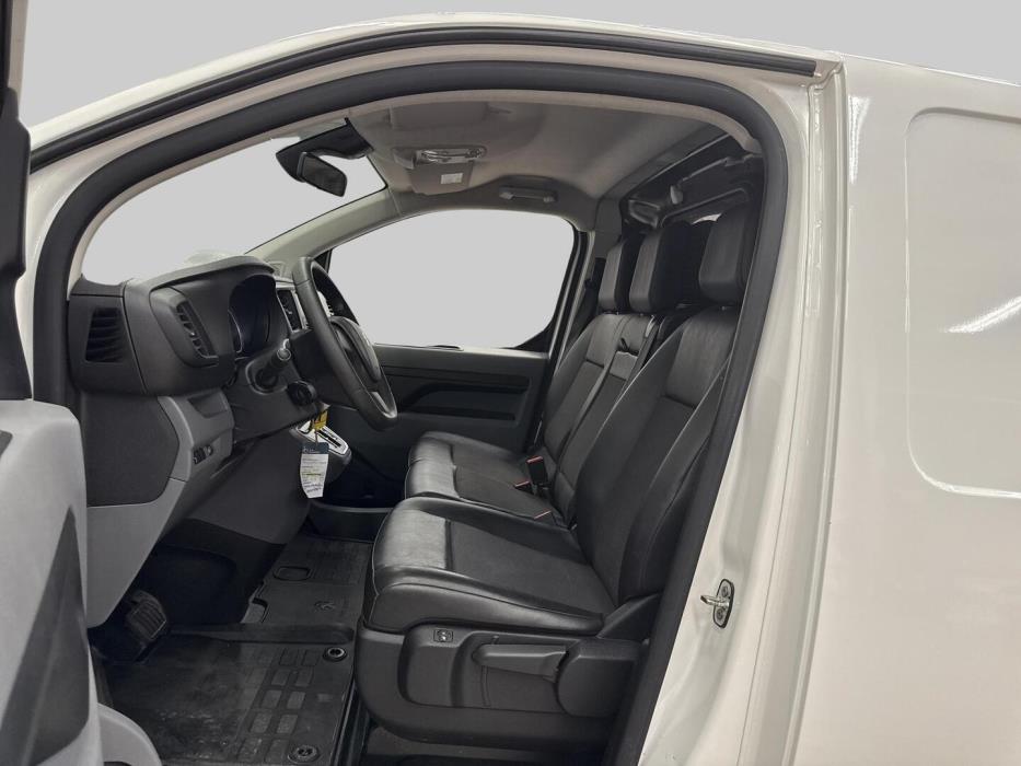 PEUGEOT e-Expert 2021