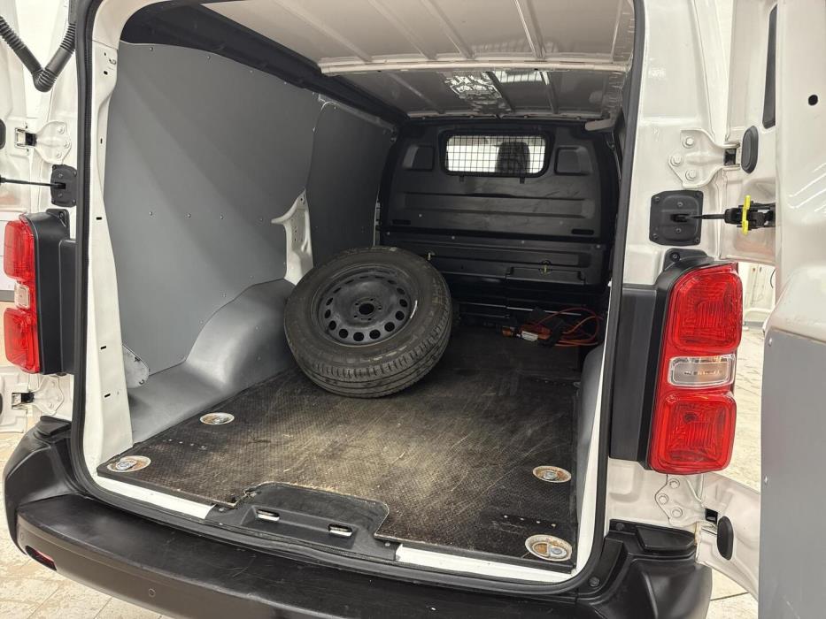 PEUGEOT e-Expert 2021