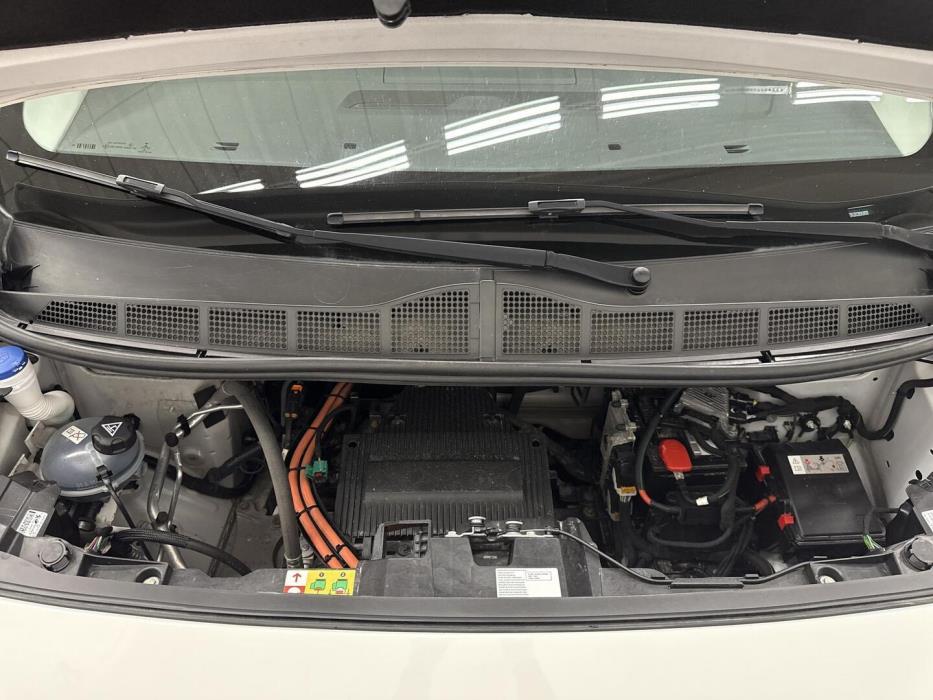 PEUGEOT e-Expert 2021