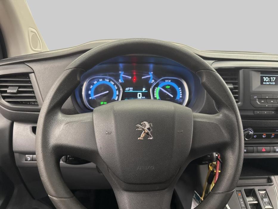 PEUGEOT e-Expert 2021