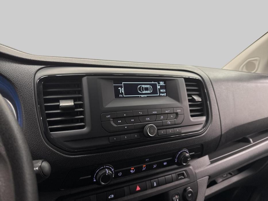 PEUGEOT e-Expert 2021