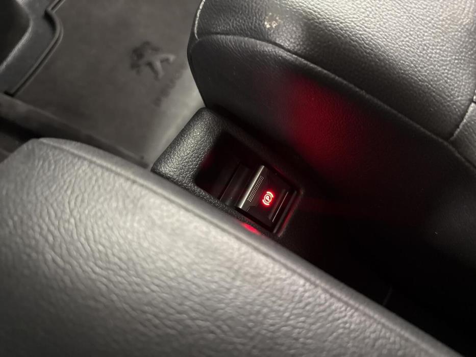 PEUGEOT e-Expert 2021