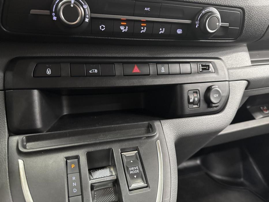 PEUGEOT e-Expert 2021