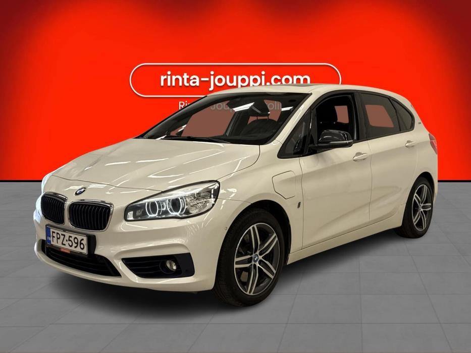BMW 225 2017
