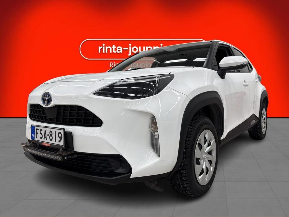 TOYOTA Yaris Cross 2024