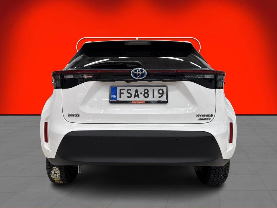 TOYOTA Yaris Cross 2024