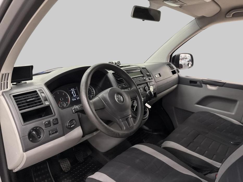 VOLKSWAGEN Transporter 2011