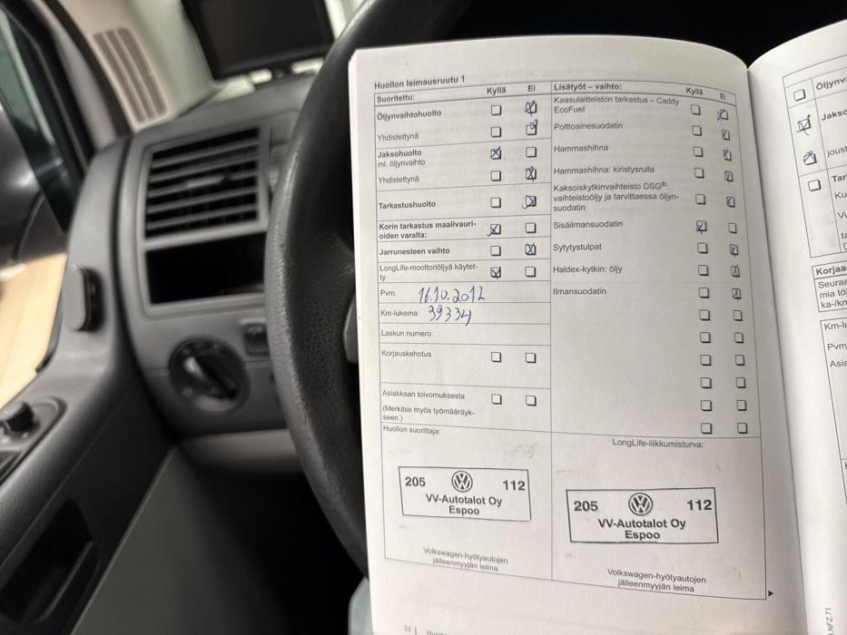 VOLKSWAGEN Transporter 2011