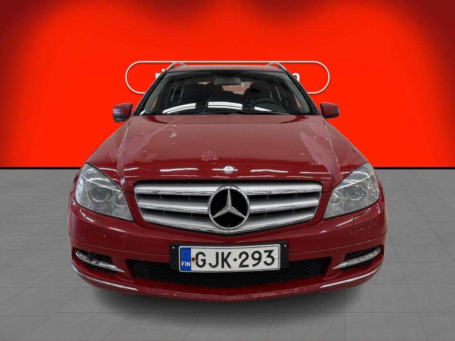 MERCEDES-BENZ C 2011
