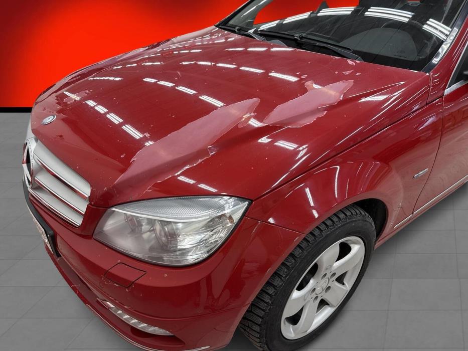 MERCEDES-BENZ C 2011