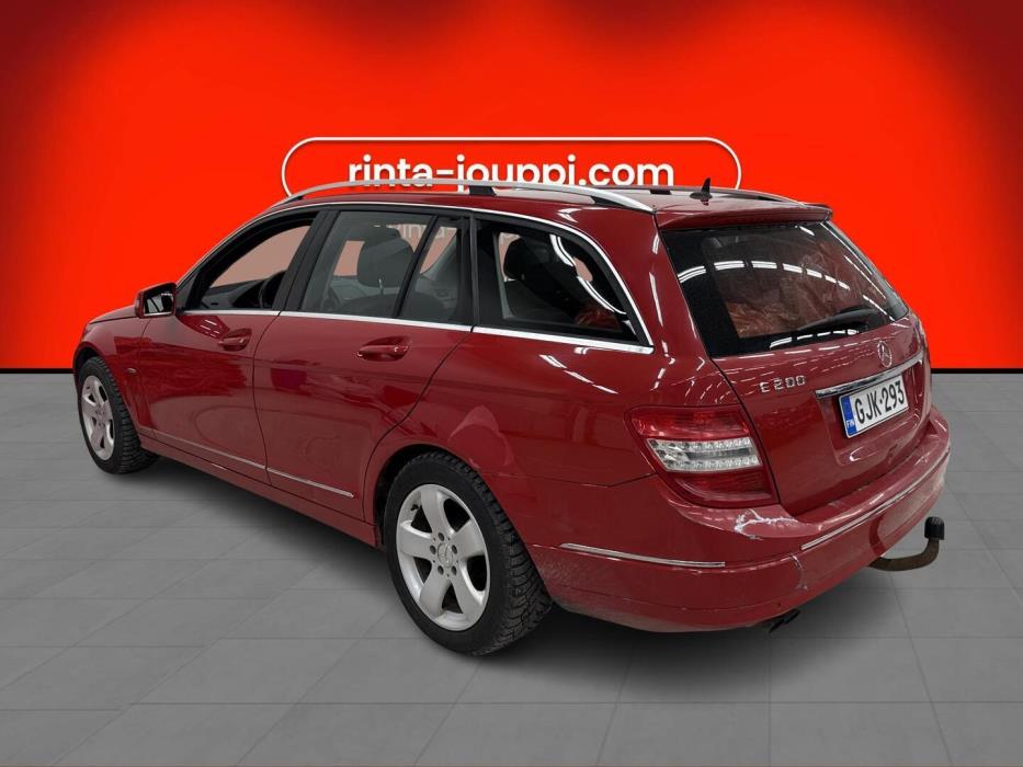 MERCEDES-BENZ C 2011