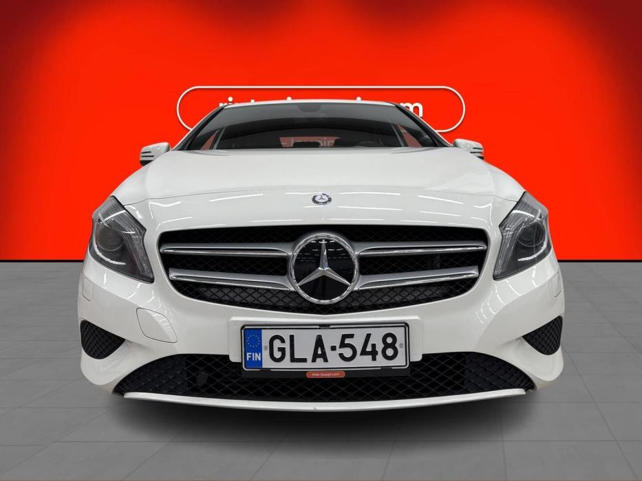 MERCEDES-BENZ A 2014