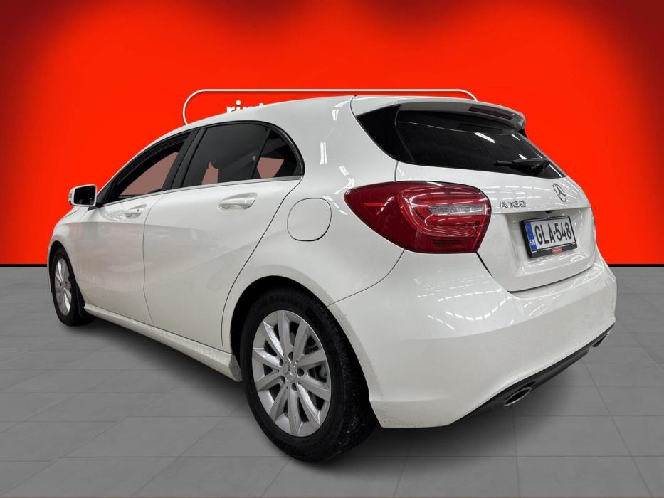 MERCEDES-BENZ A 2014