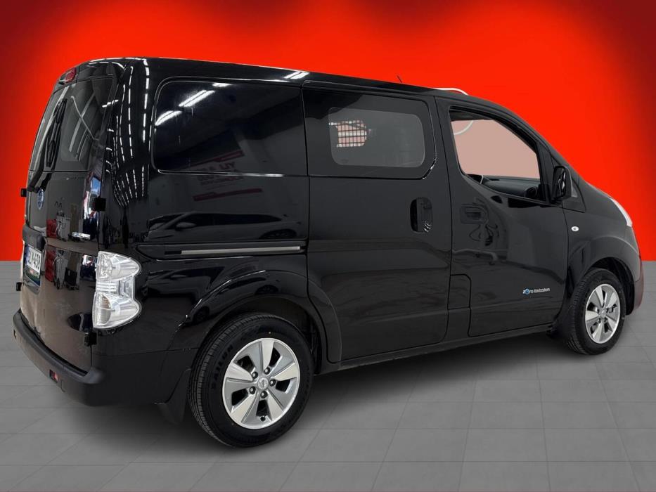 NISSAN e-NV200 2017