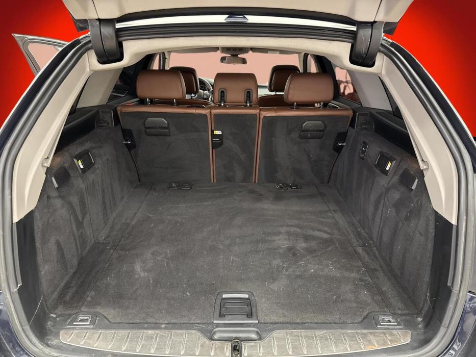 BMW 530 2011