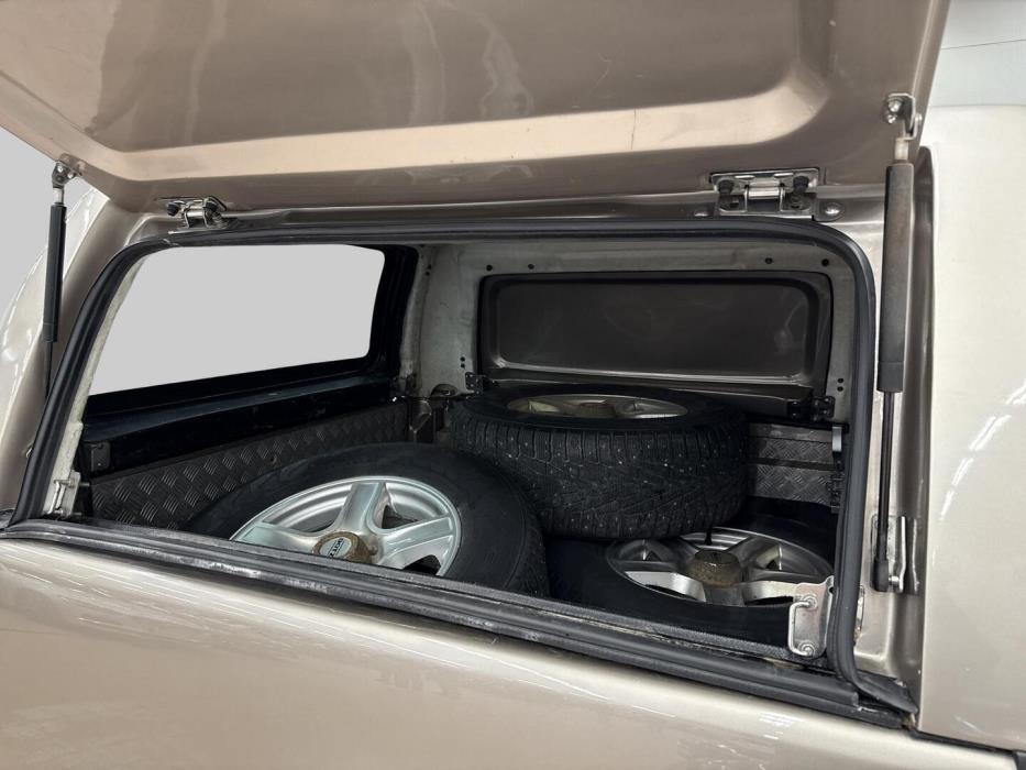 TOYOTA Hilux 2009