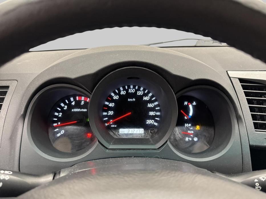 TOYOTA Hilux 2009
