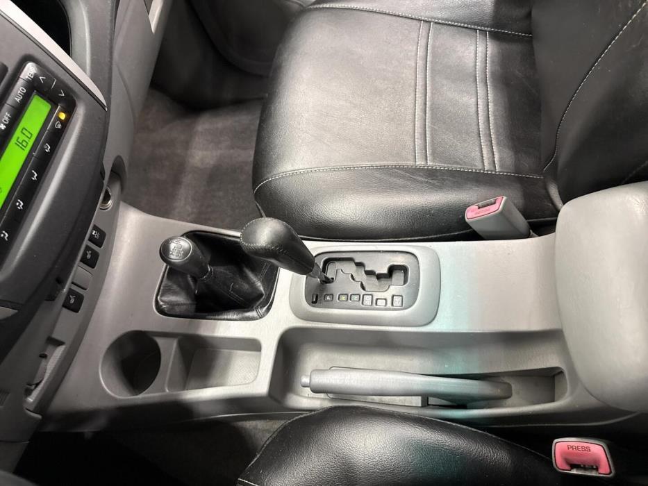 TOYOTA Hilux 2009