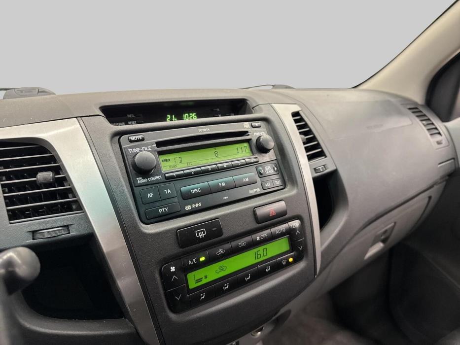 TOYOTA Hilux 2009