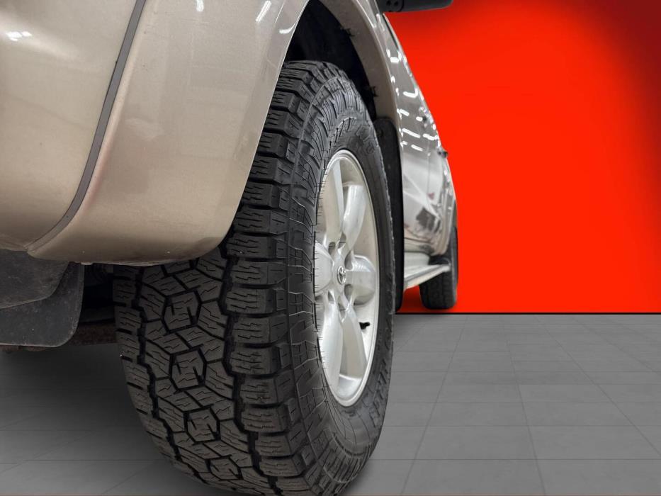 TOYOTA Hilux 2009