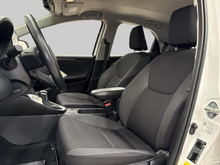 TOYOTA Yaris 2022