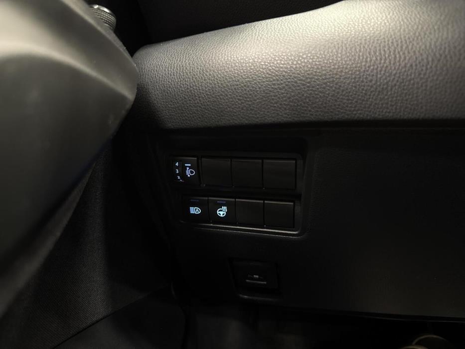 TOYOTA Yaris 2022