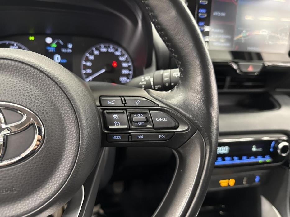 TOYOTA Yaris 2022