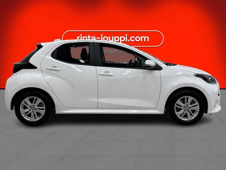TOYOTA Yaris 2022