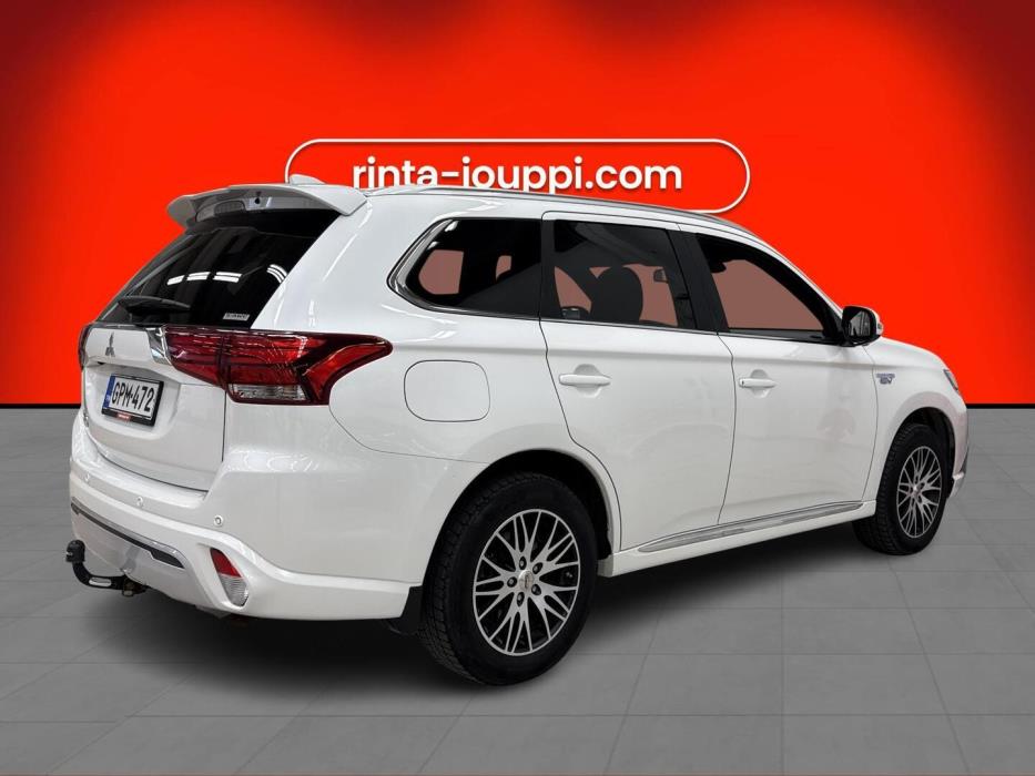 MITSUBISHI Outlander PHEV 2021