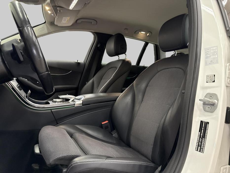 MERCEDES-BENZ C 2020