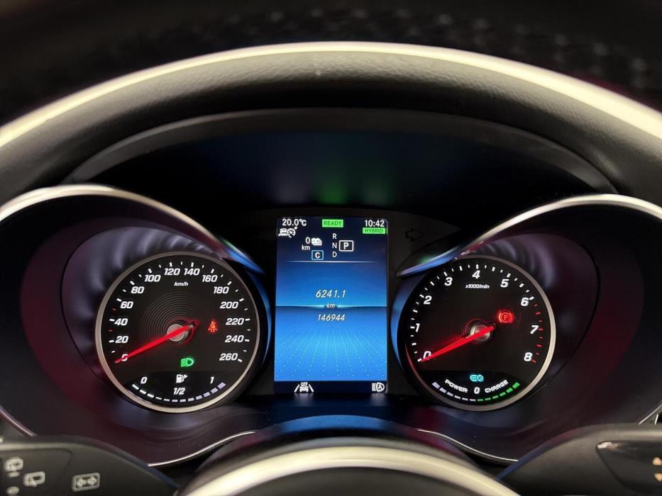 MERCEDES-BENZ C 2020