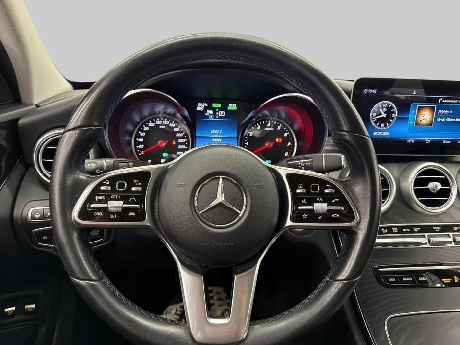 MERCEDES-BENZ C 2020