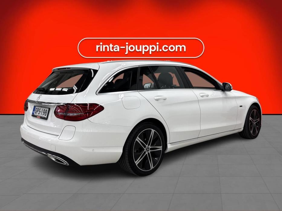 MERCEDES-BENZ C 2020