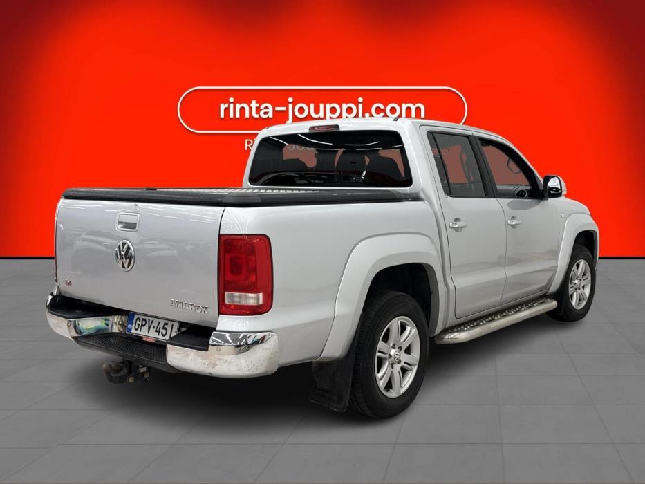 VOLKSWAGEN Amarok 2011