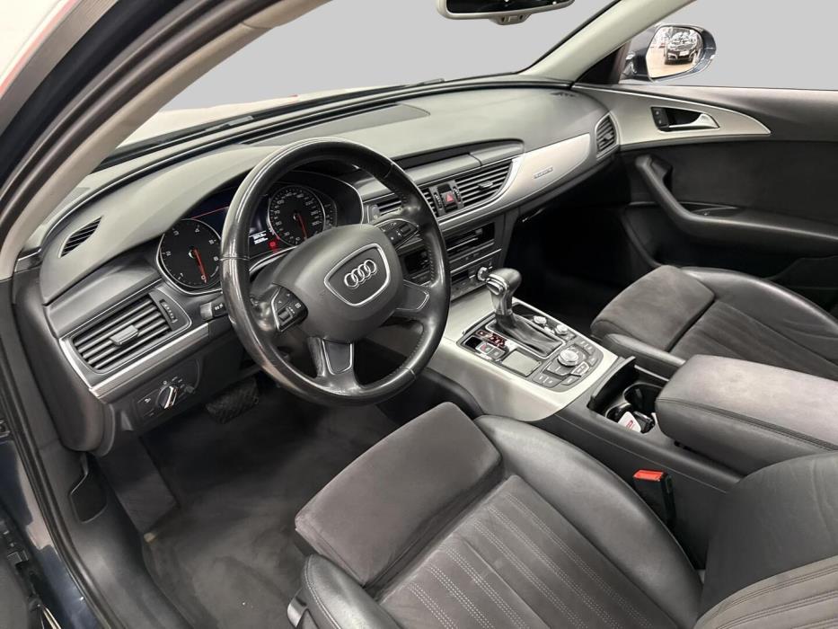AUDI A6 2012