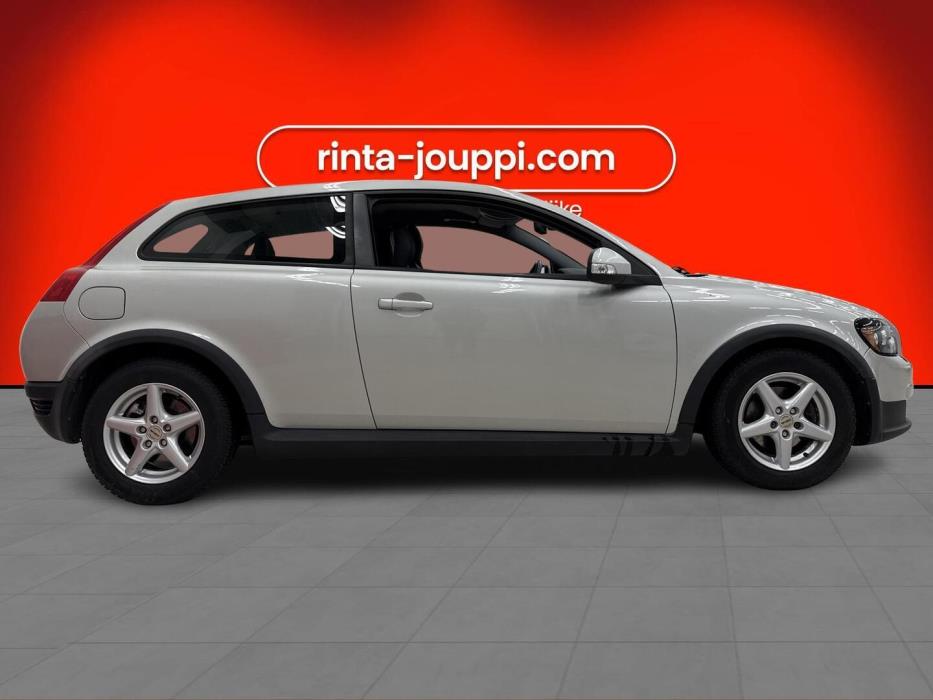 VOLVO C30 2009