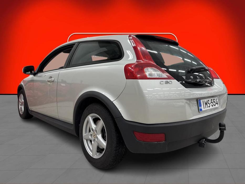 VOLVO C30 2009