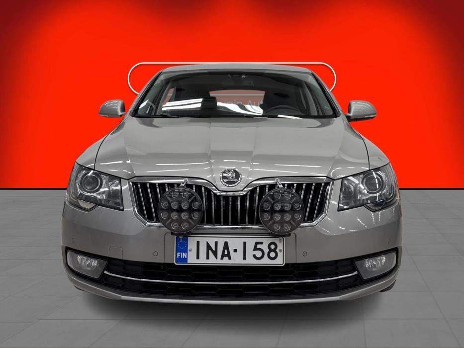 SKODA Superb 2014