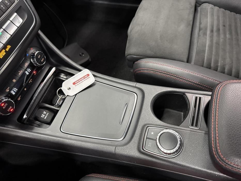 MERCEDES-BENZ CLA 2018