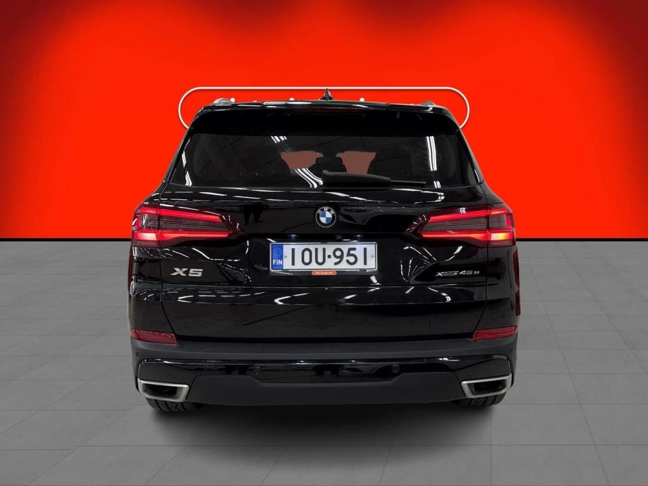 BMW X5 2021