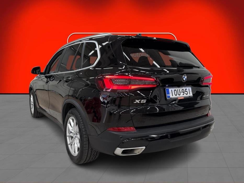 BMW X5 2021