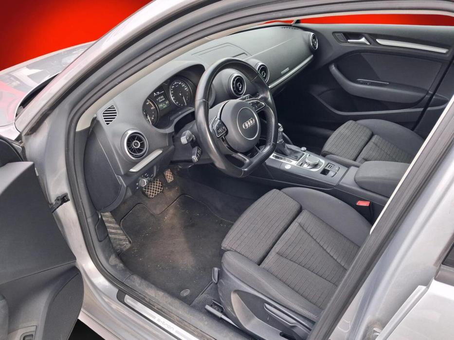 AUDI A3 2015
