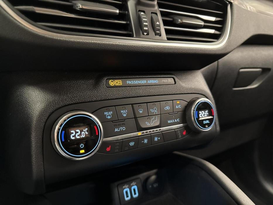 FORD Kuga 2022