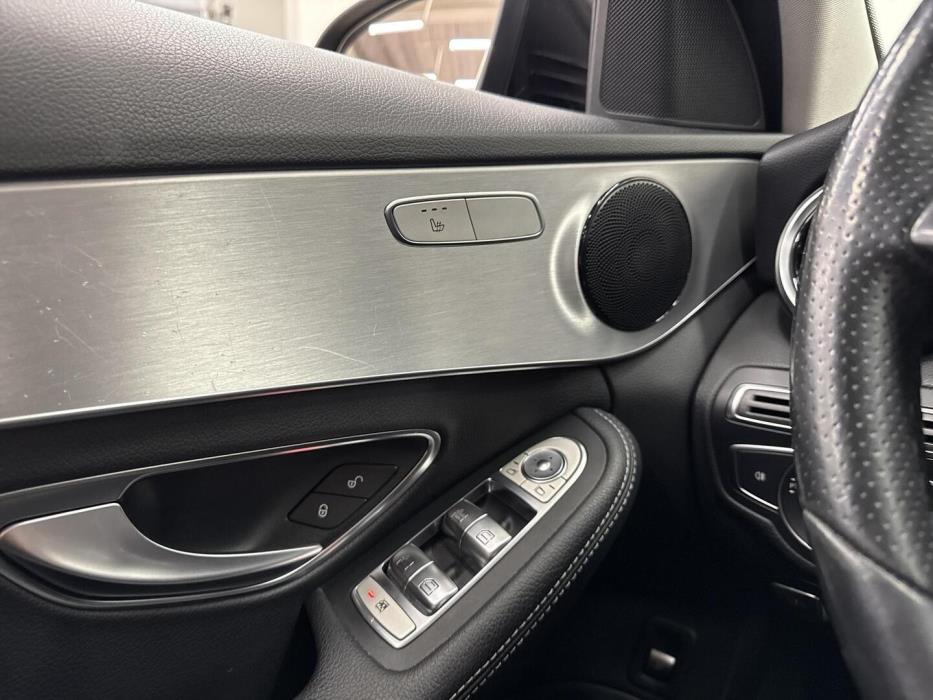 MERCEDES-BENZ C 2017