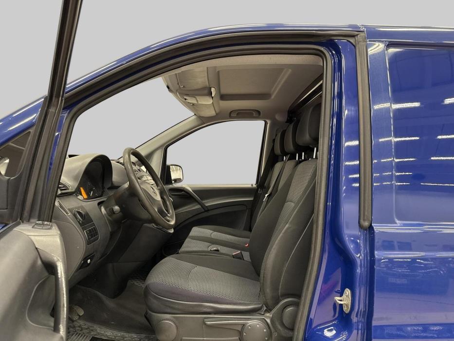 MERCEDES-BENZ Vito 2012